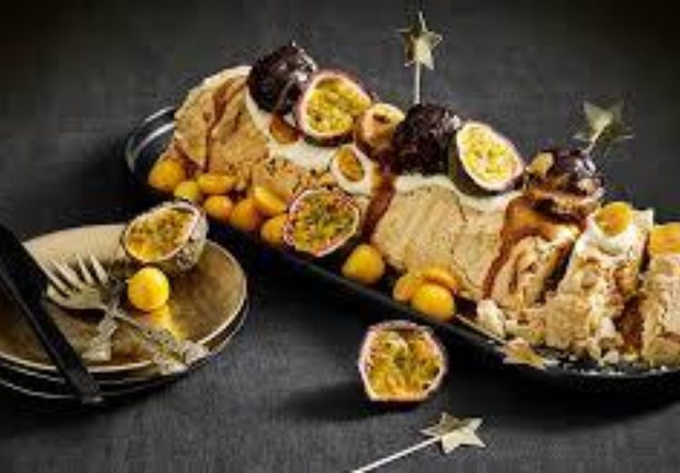 Meringue rol met passievrucht en caramel